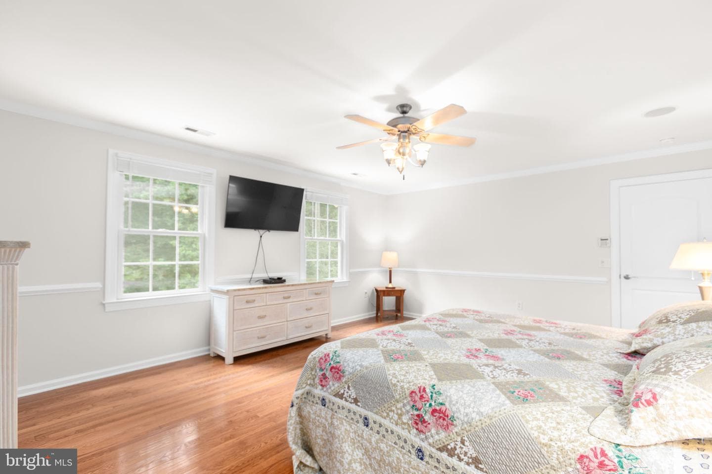 1001 Featherston Court photo 59