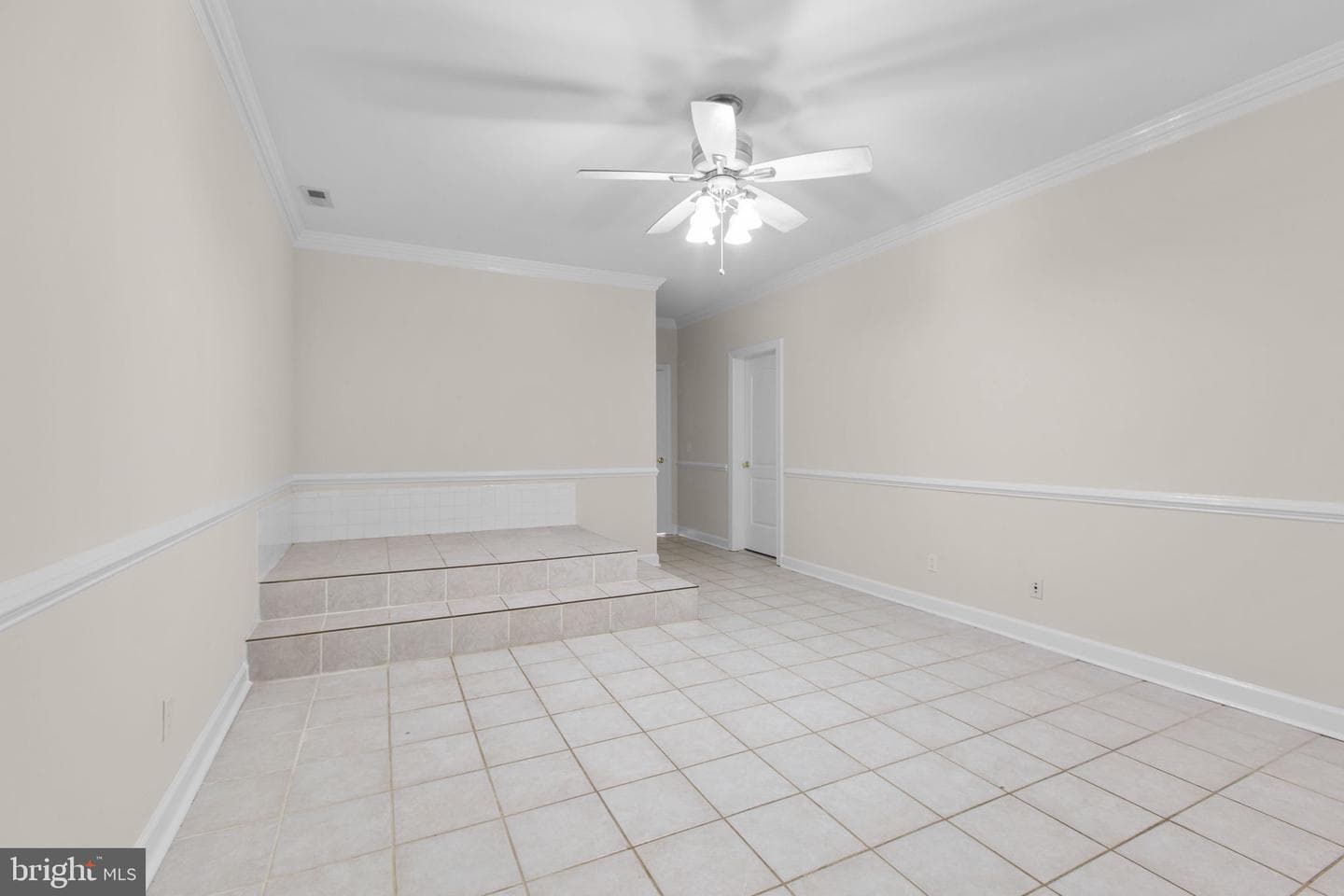 1001 Featherston Court photo 79