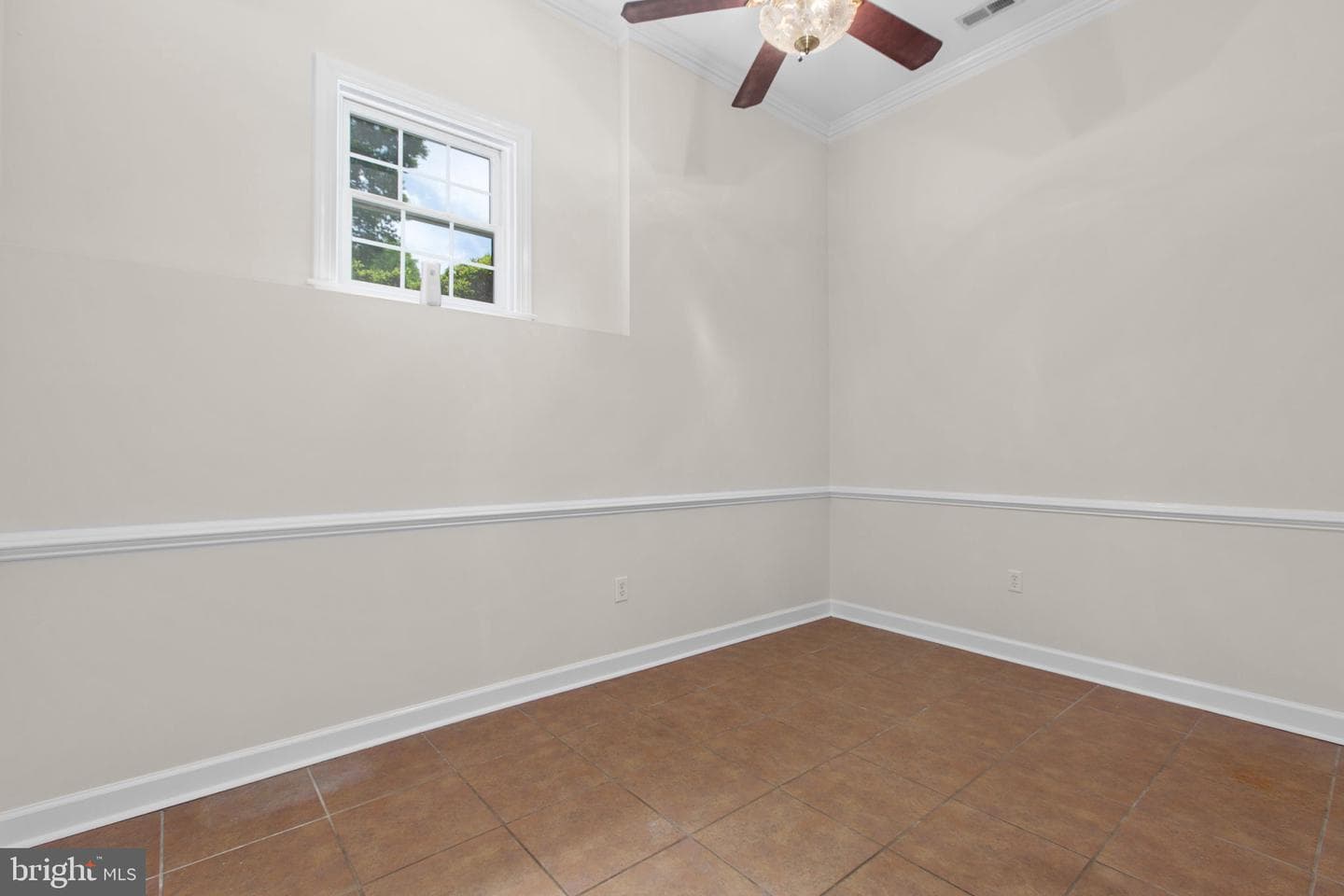 1001 Featherston Court photo 87
