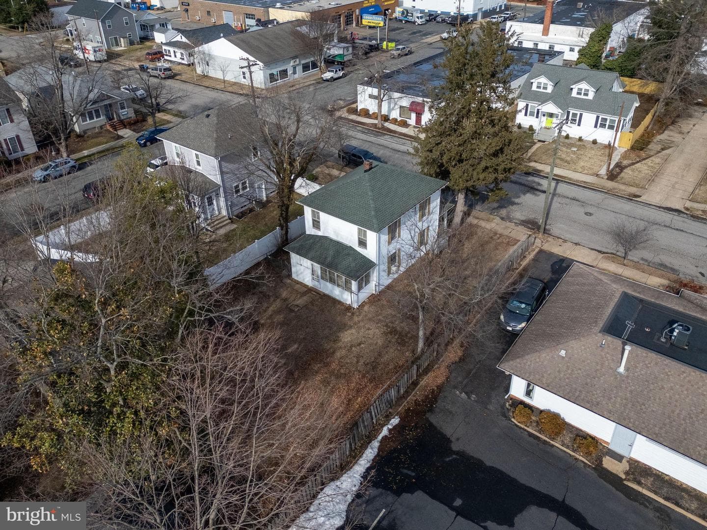 2510 Charles Street photo 13