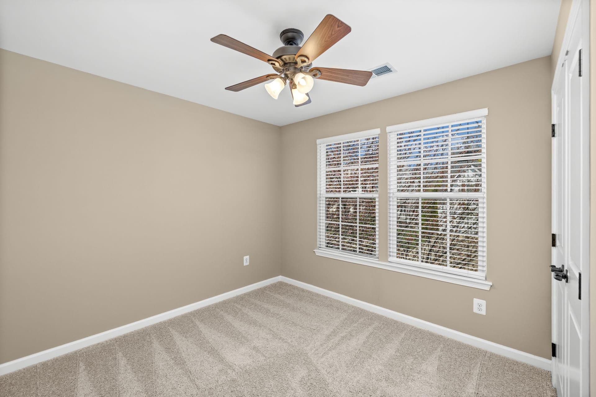 1016 Innis Drive photo 43