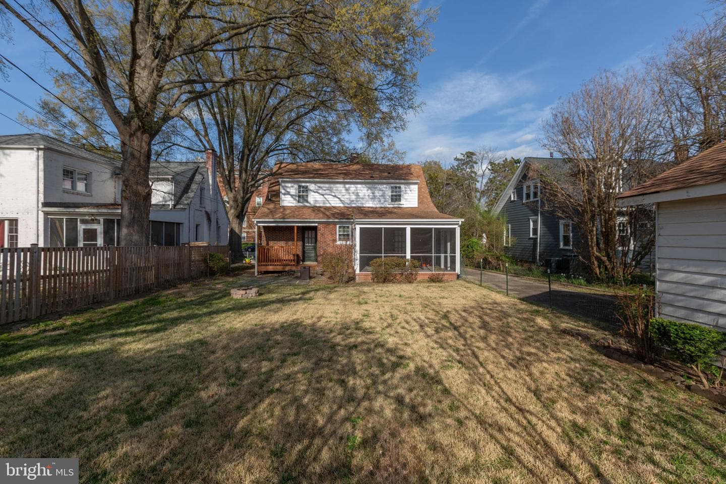 1110 College Avenue photo 30