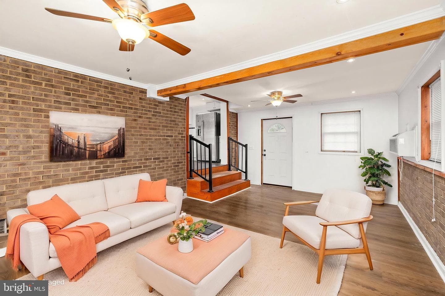 1306 Cardwell Street photo 25