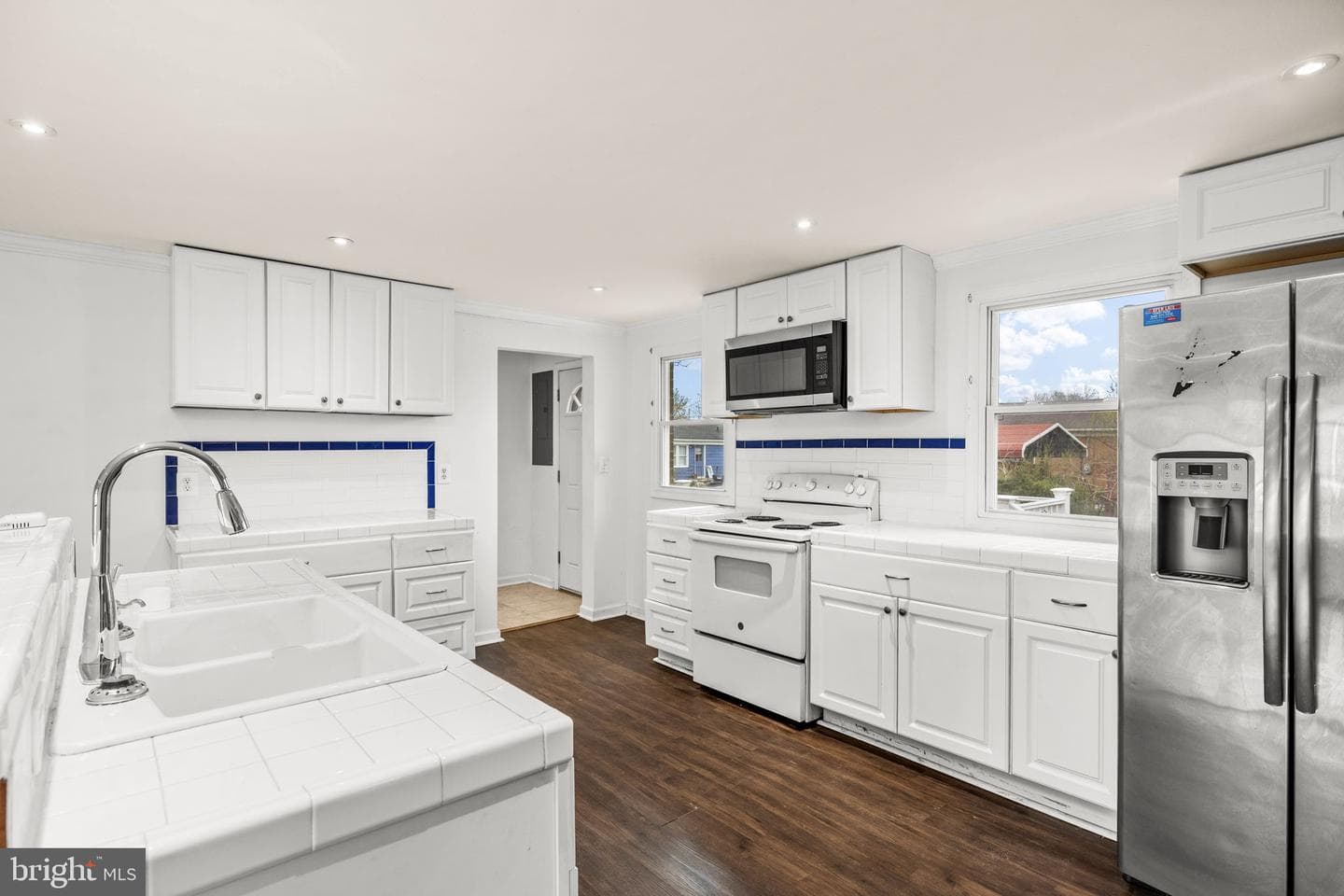 1306 Cardwell Street photo 29