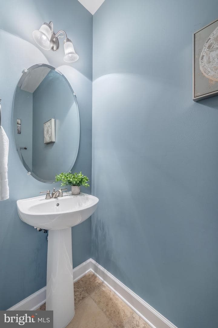 701 Cobblestone Boulevard #203 photo 16