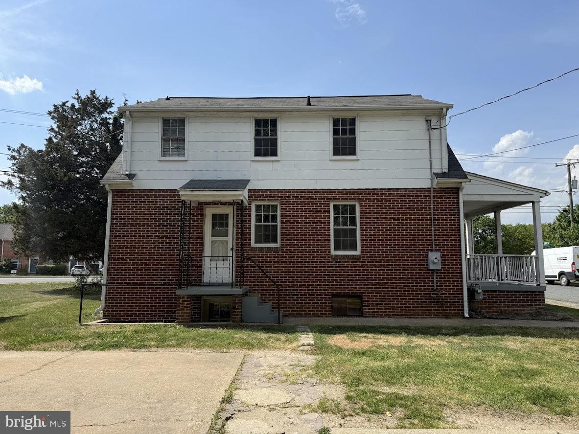 2401 Lafayette Boulevard photo 4