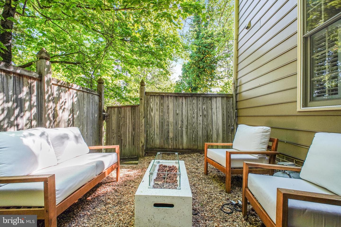823 College Avenue #i photo 30