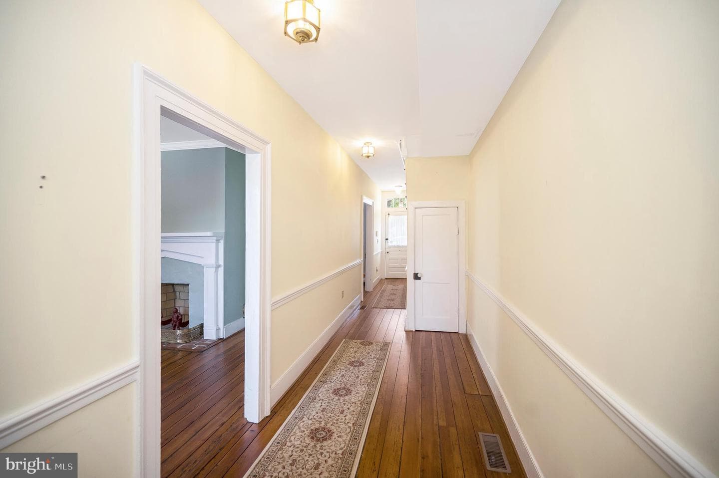 1102 Prince Edward Street photo 13