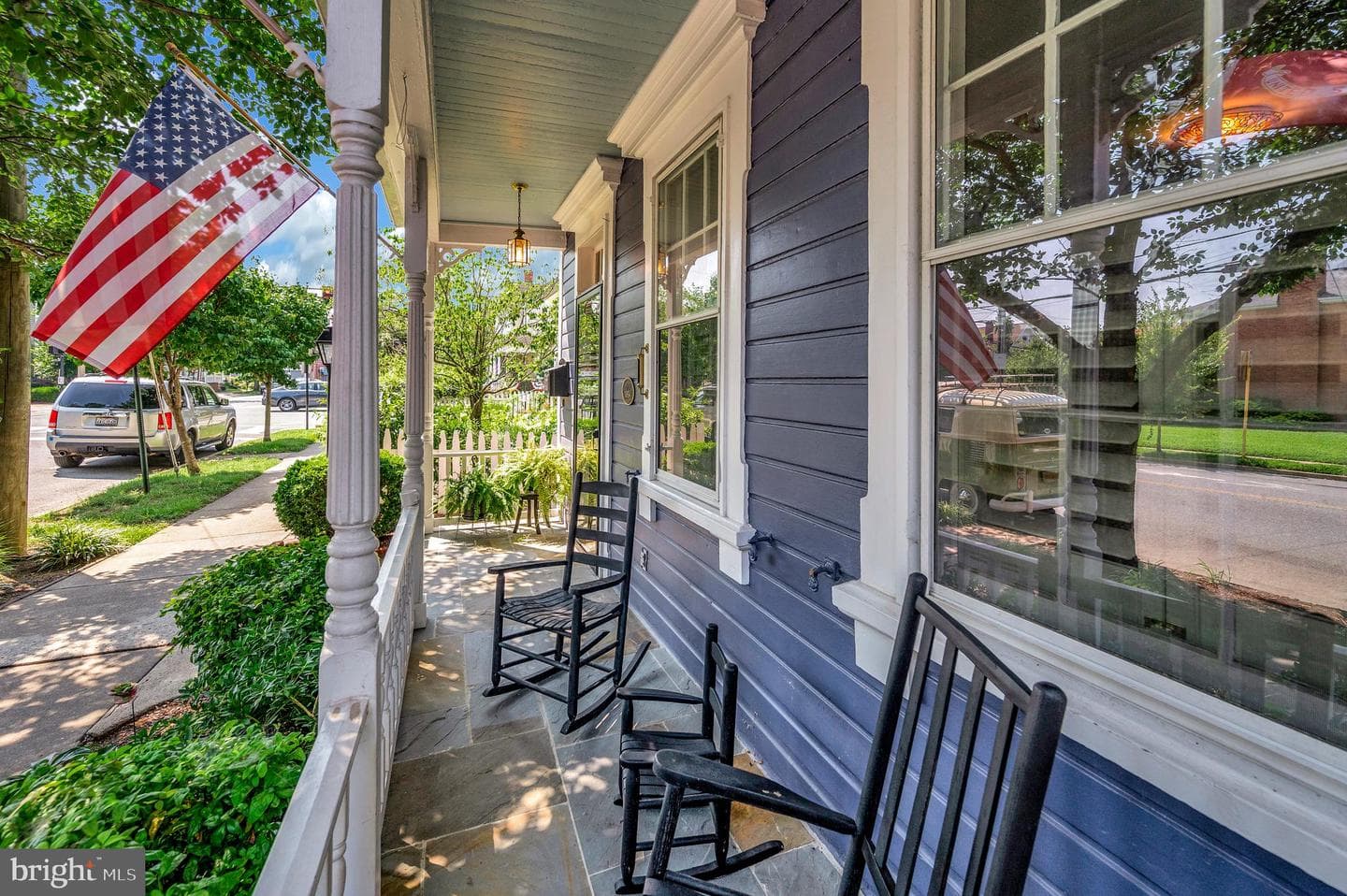 1102 Prince Edward Street photo 5