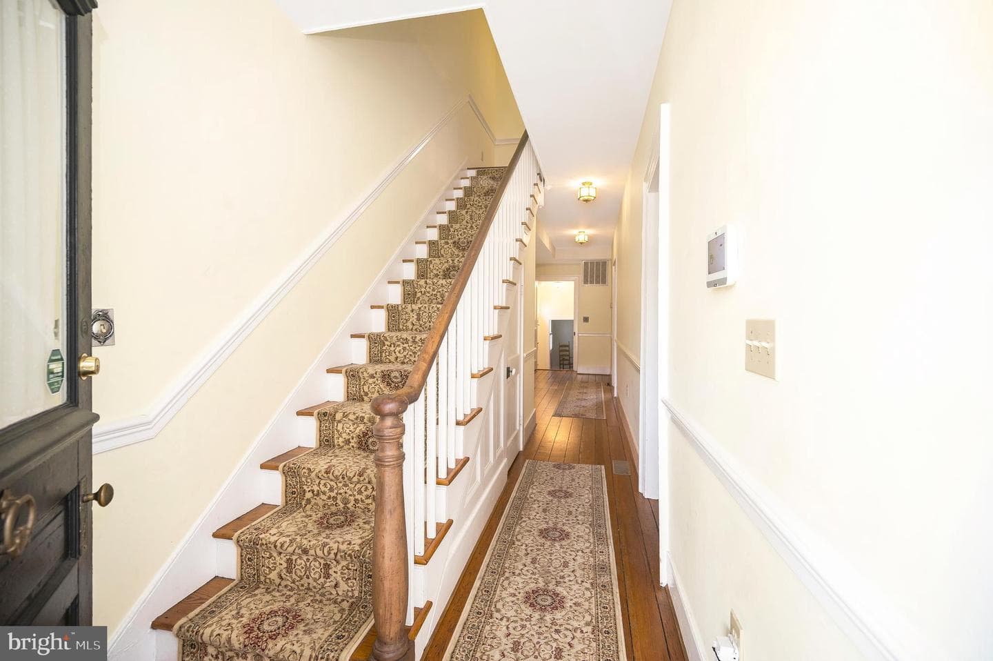 1102 Prince Edward Street photo 8