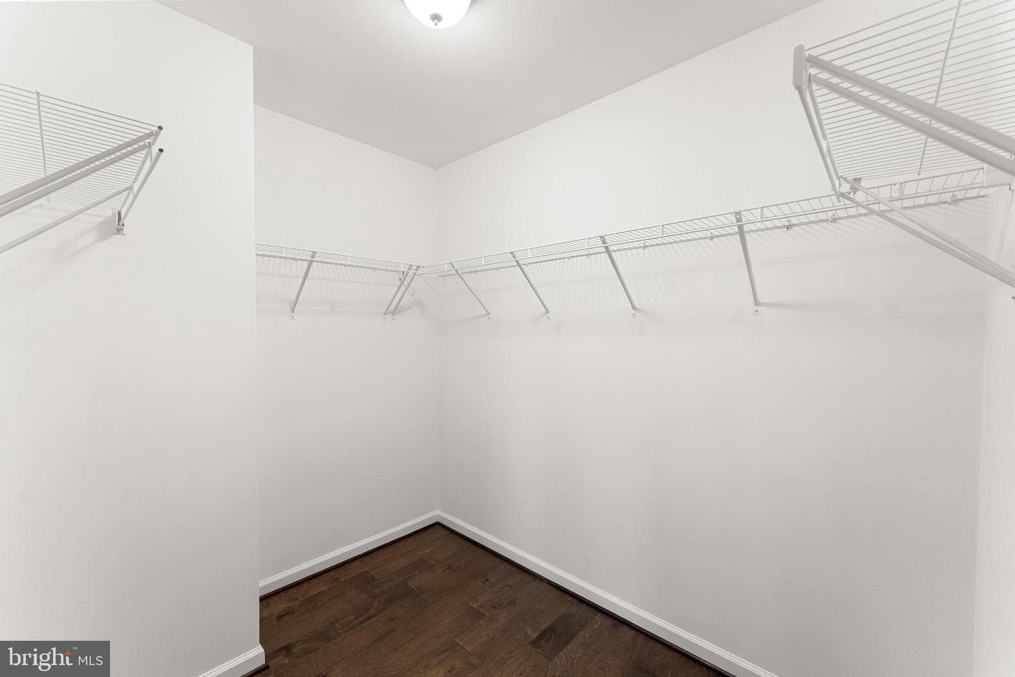 1105 Nolan Street photo 35