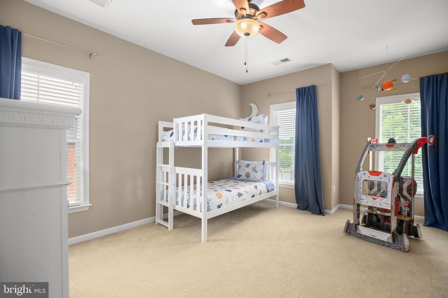 1002 W Kensington Circle photo 37
