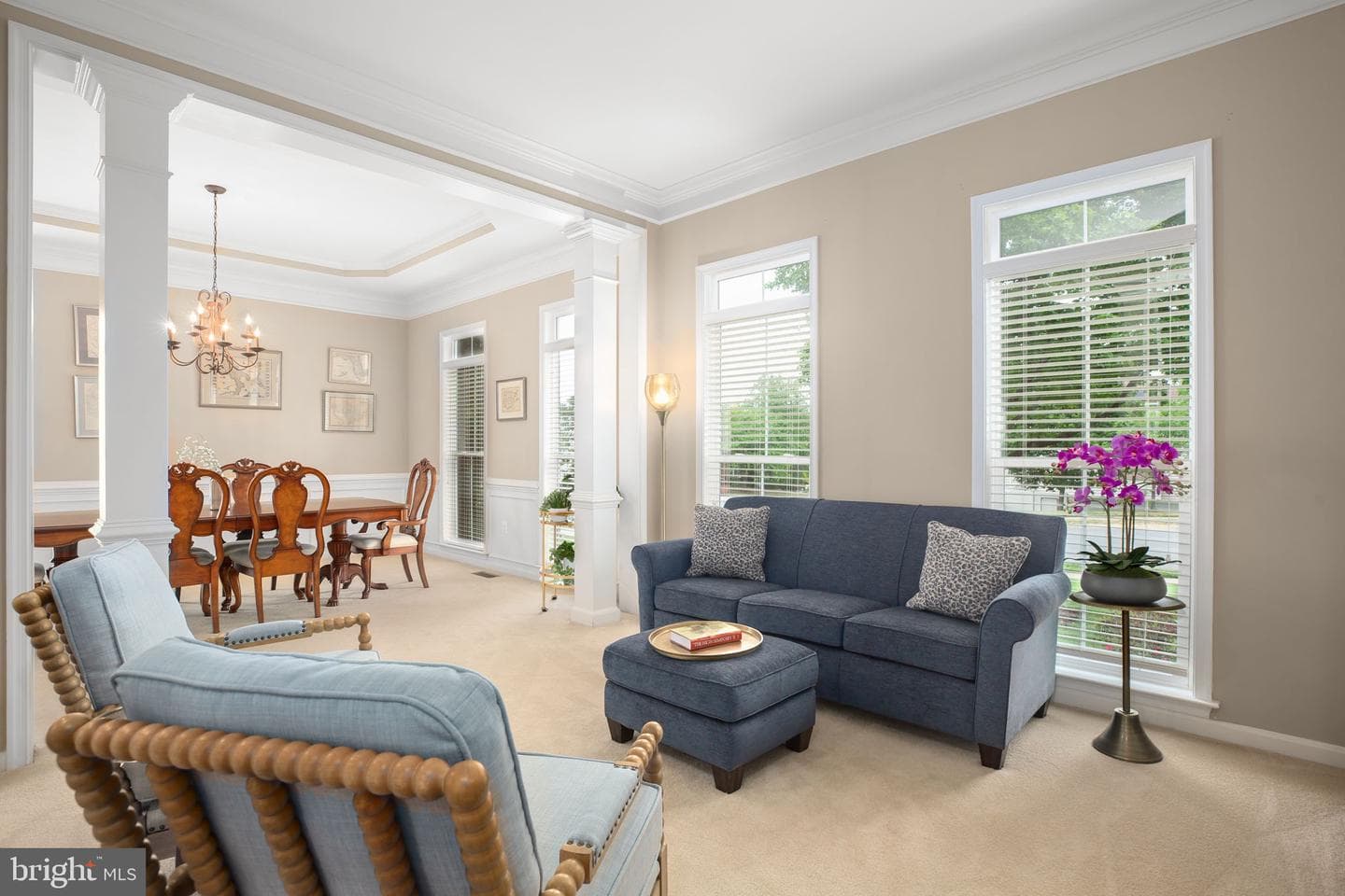 1002 W Kensington Circle photo 5