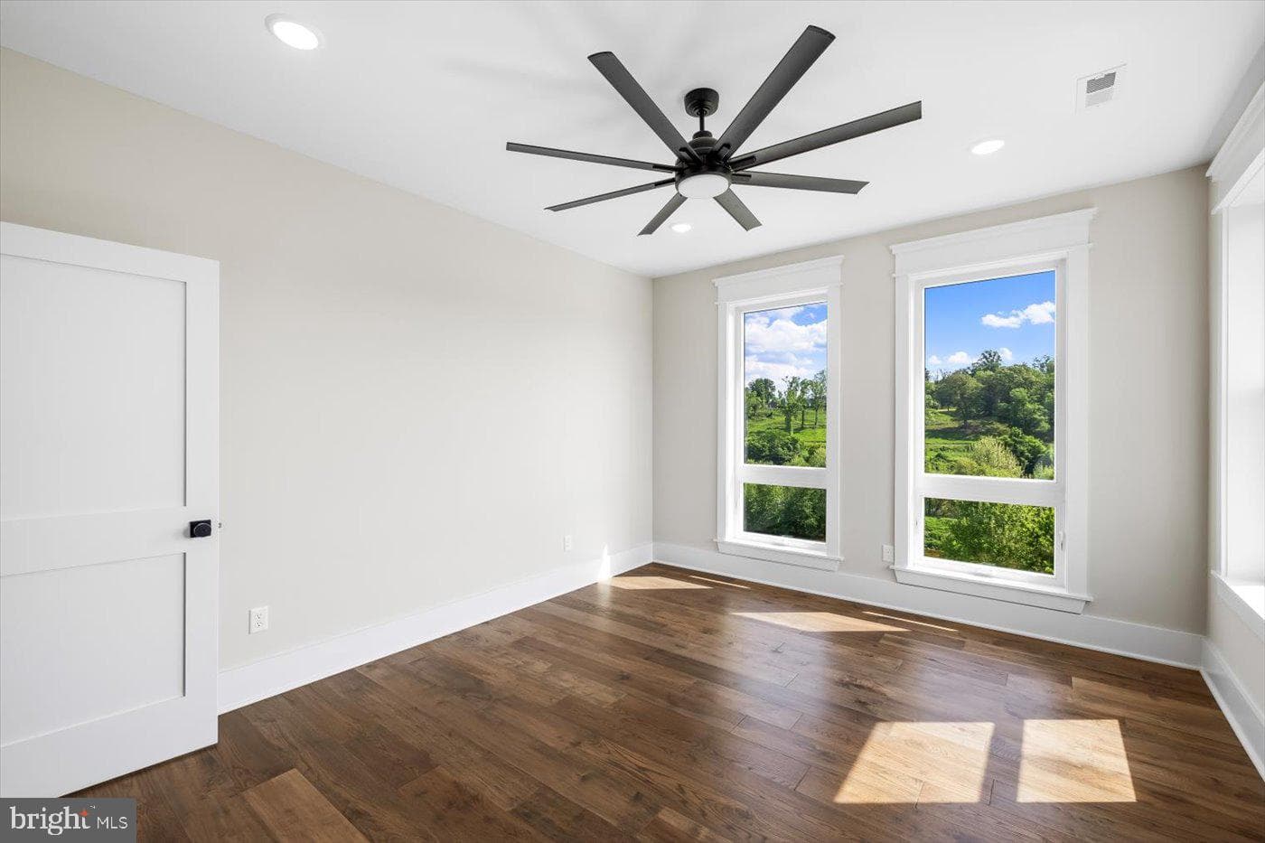 1111 Sophia Street photo 50