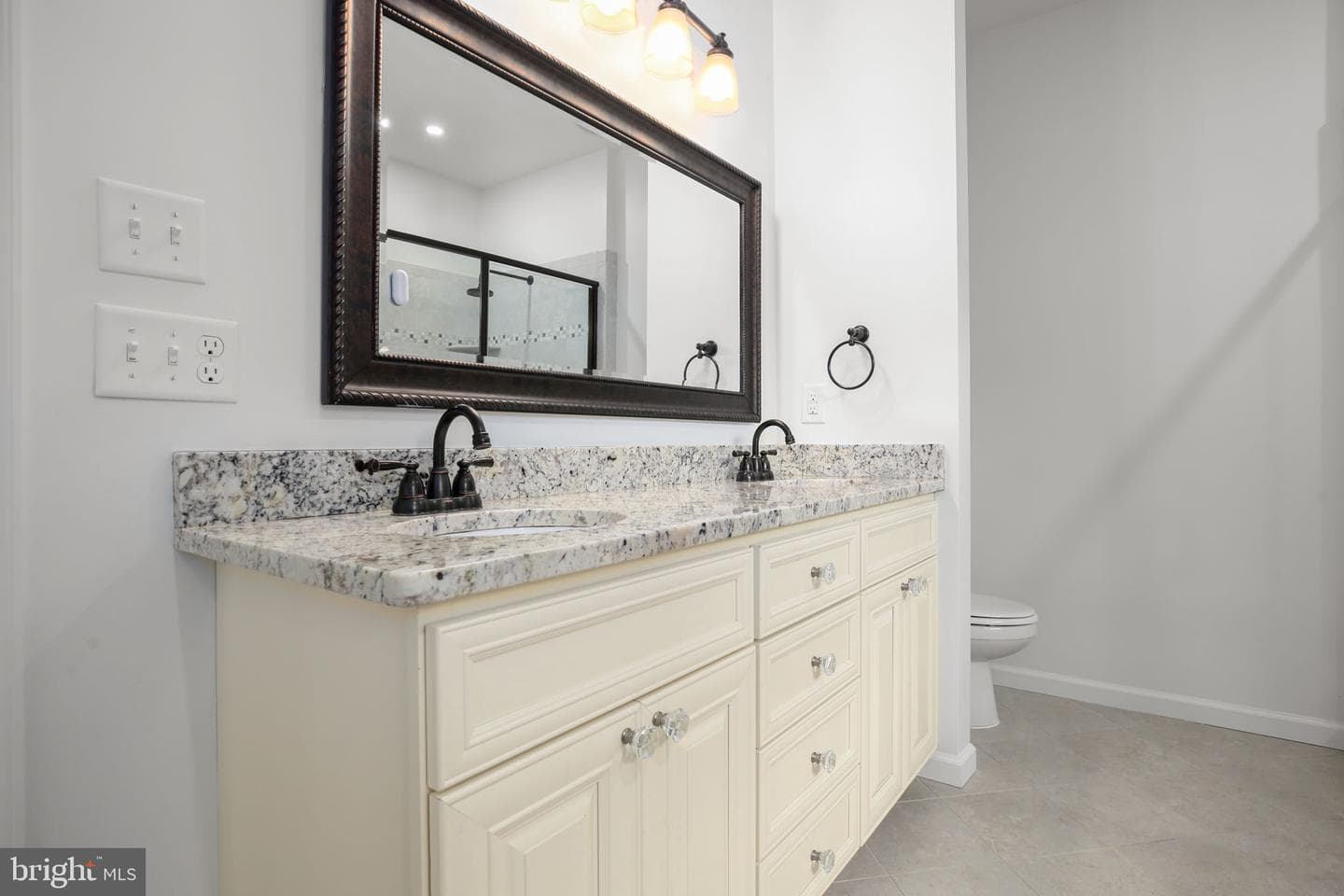 1309 Franklin Street photo 29