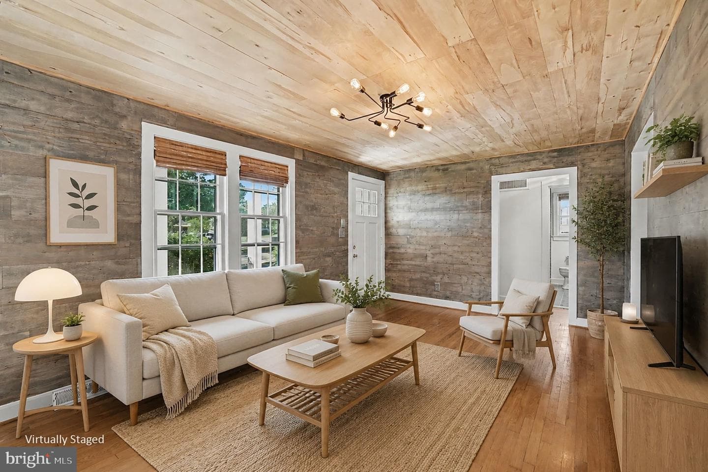 449 Hanson Avenue photo 8