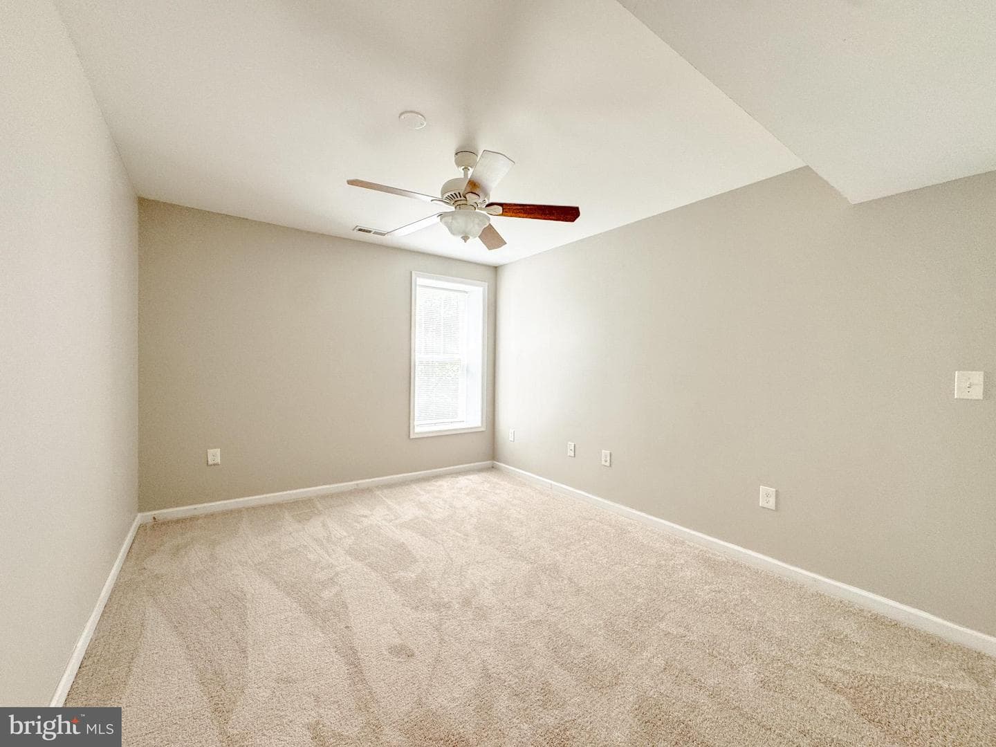 1404 Graham Drive photo 33