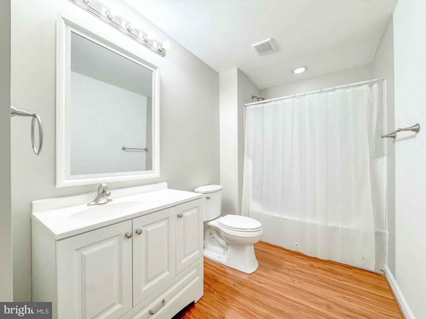 1404 Graham Drive photo 34