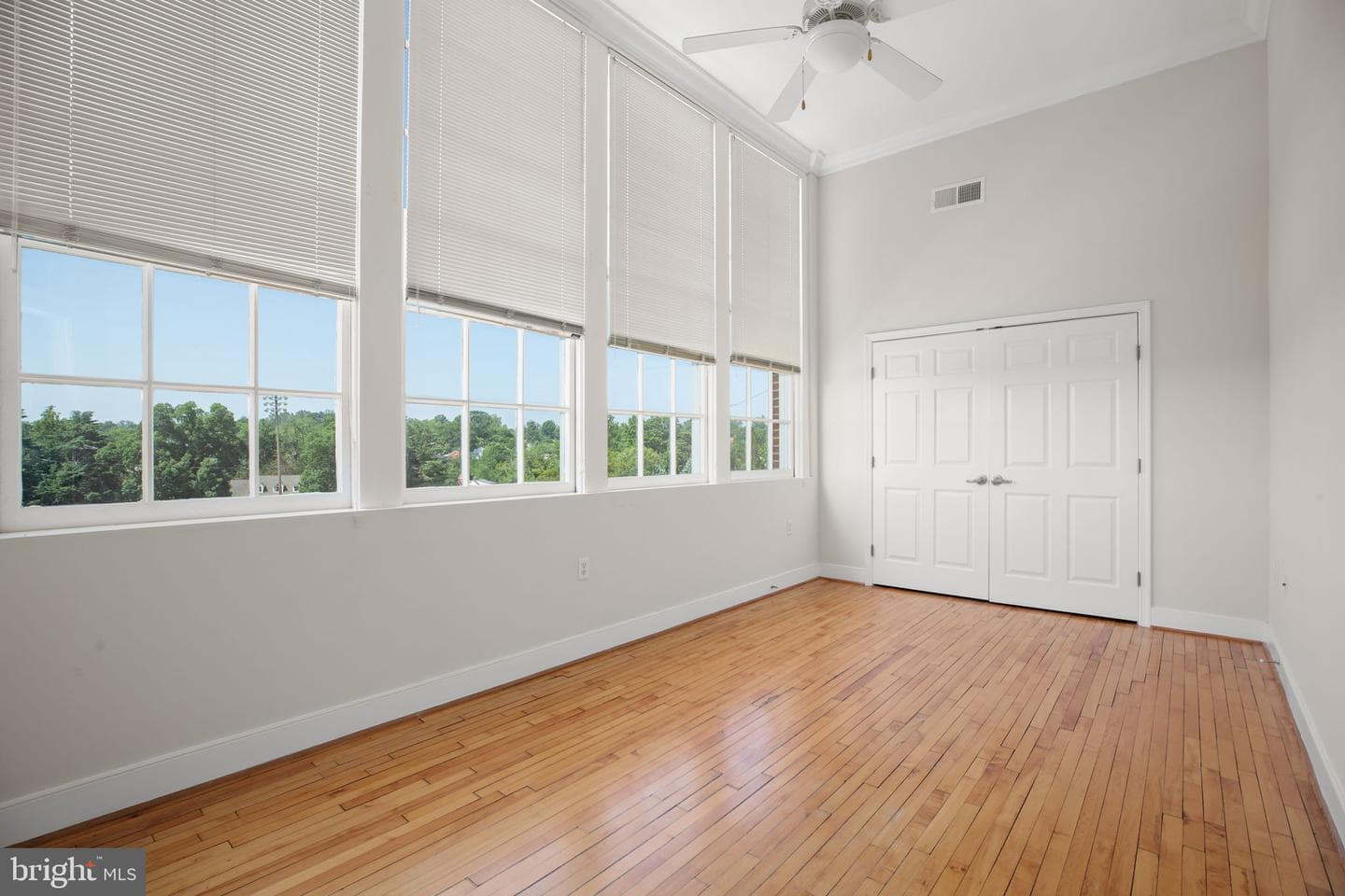 900 Barton Street #307 photo 14
