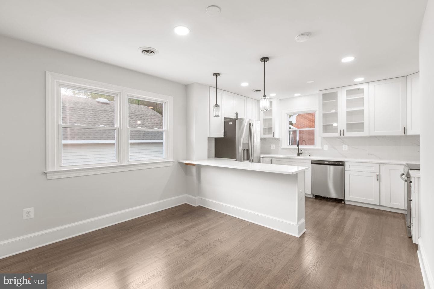 1329 Brent Street photo 13