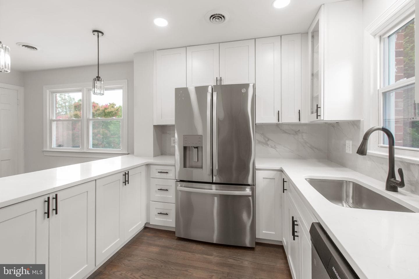 1329 Brent Street photo 15