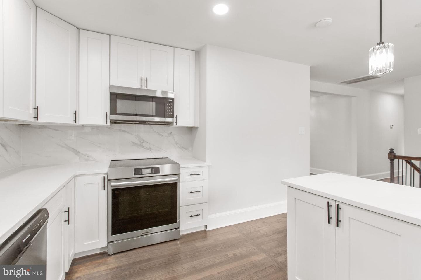 1329 Brent Street photo 18