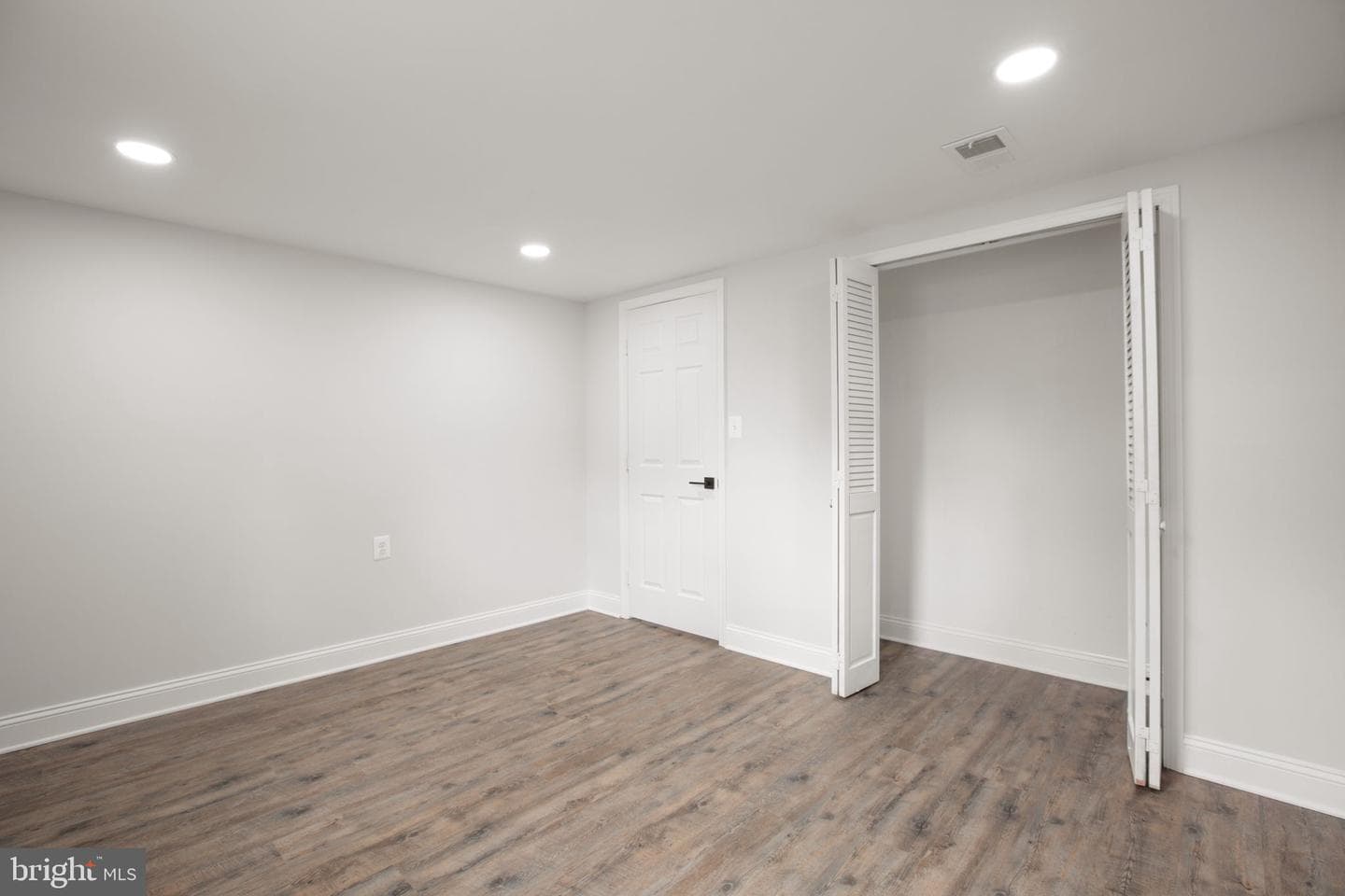 1329 Brent Street photo 31