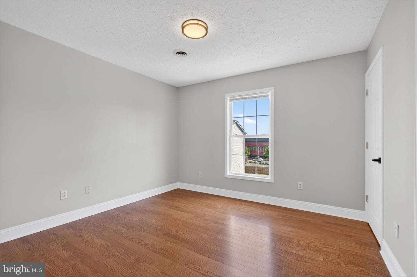 1609 Airport Avenue photo 18