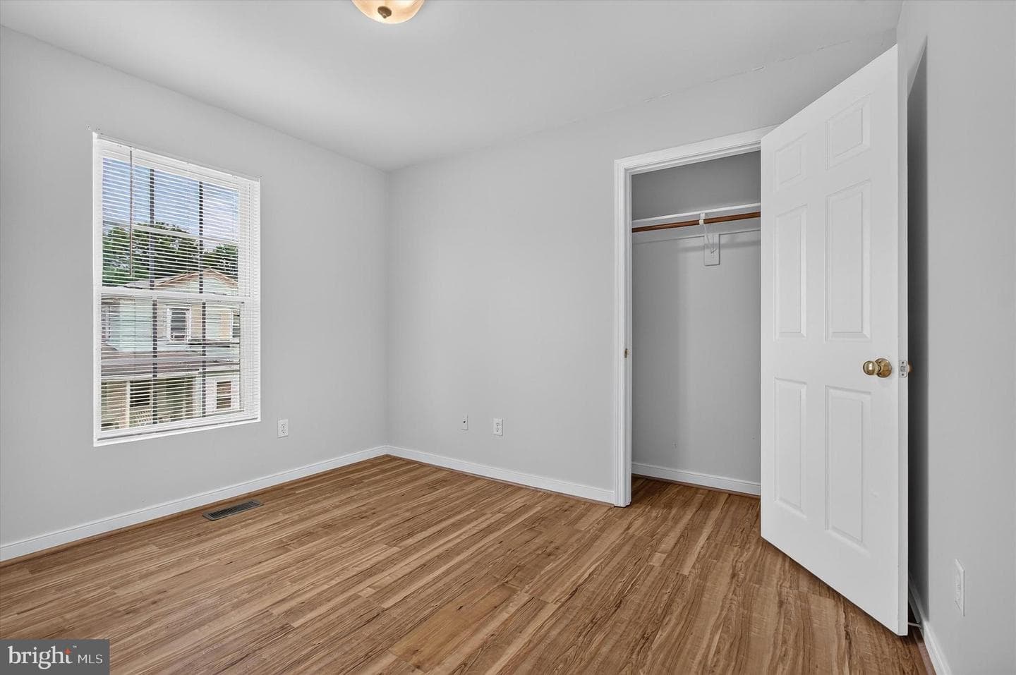 427 Palmer Street photo 29