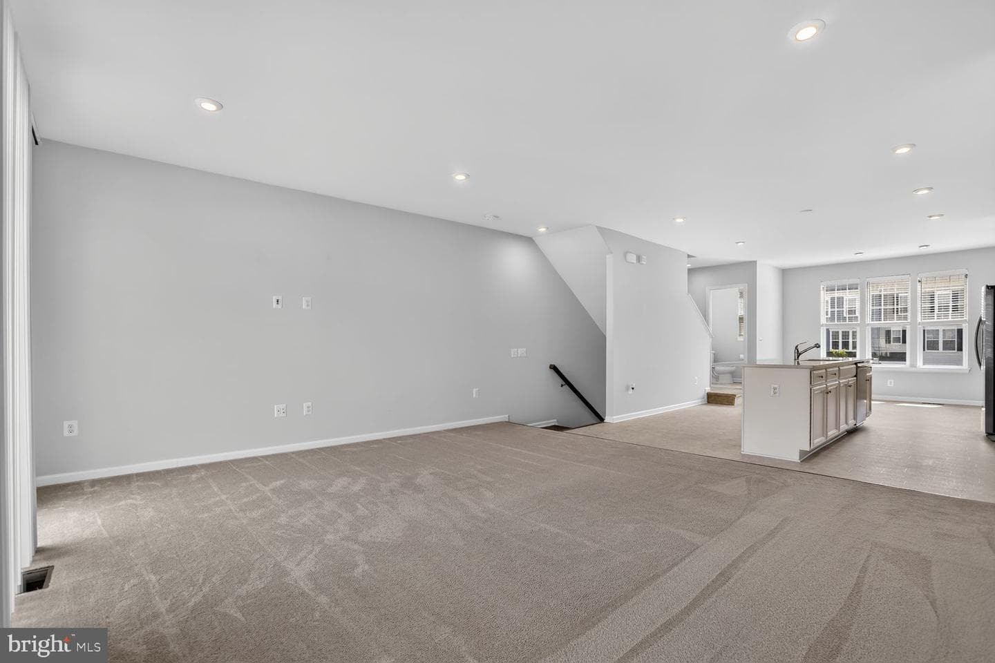 1806 Sag Harbor Lane photo 10