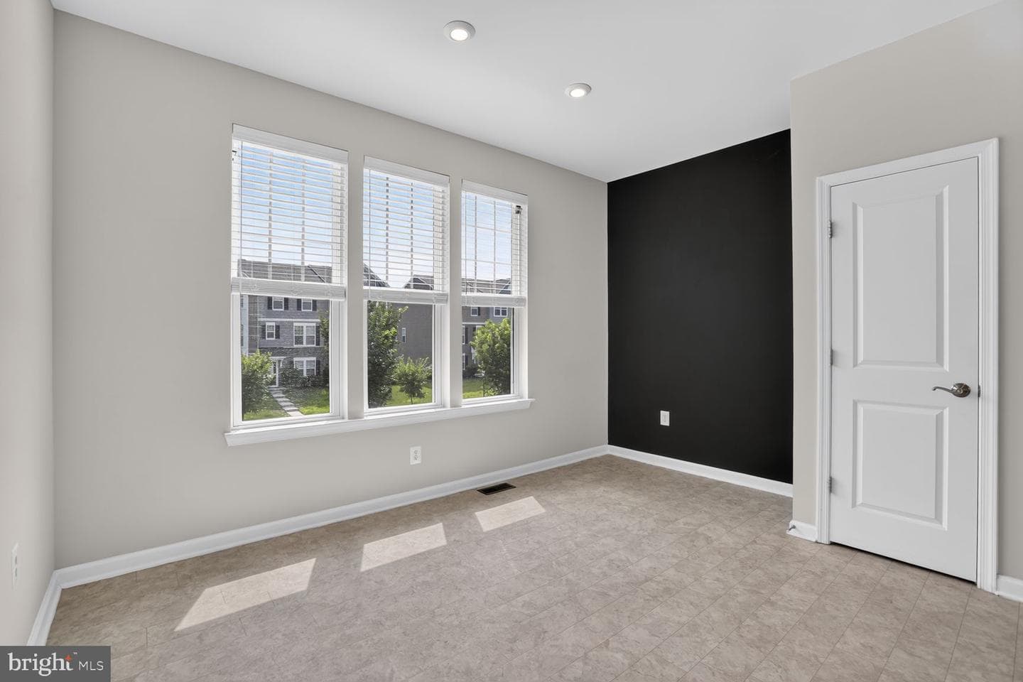 1806 Sag Harbor Lane photo 19