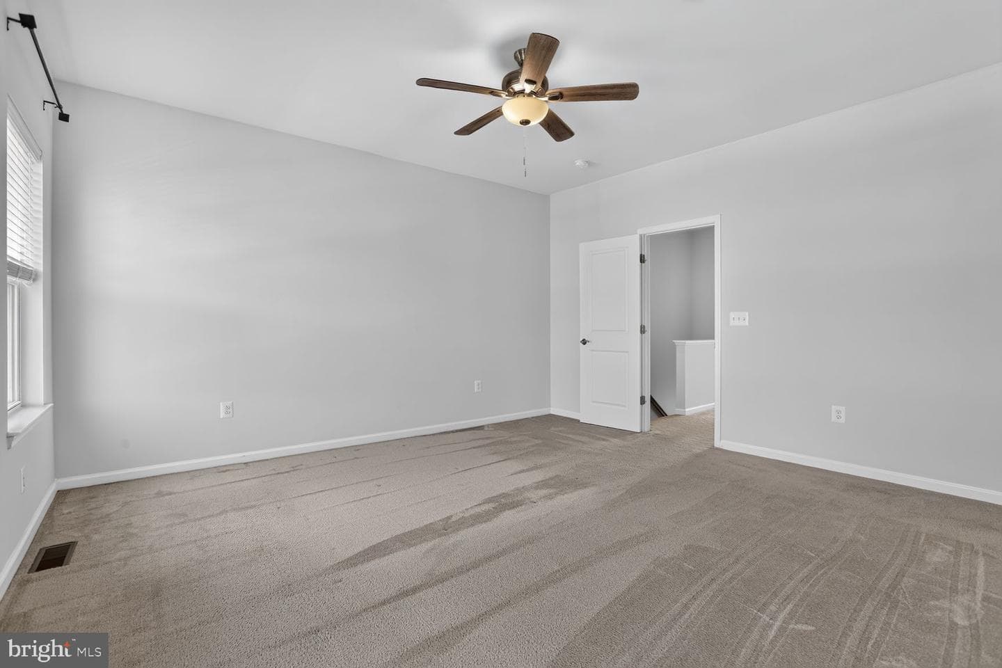 1806 Sag Harbor Lane photo 24