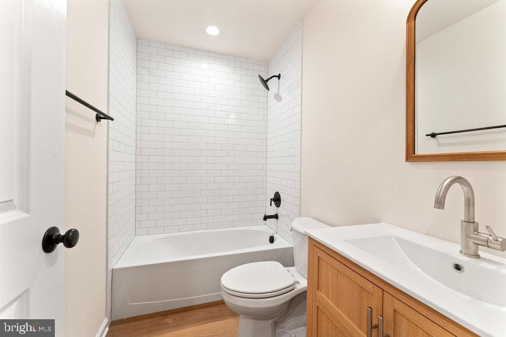147 Longstreet Avenue photo 34