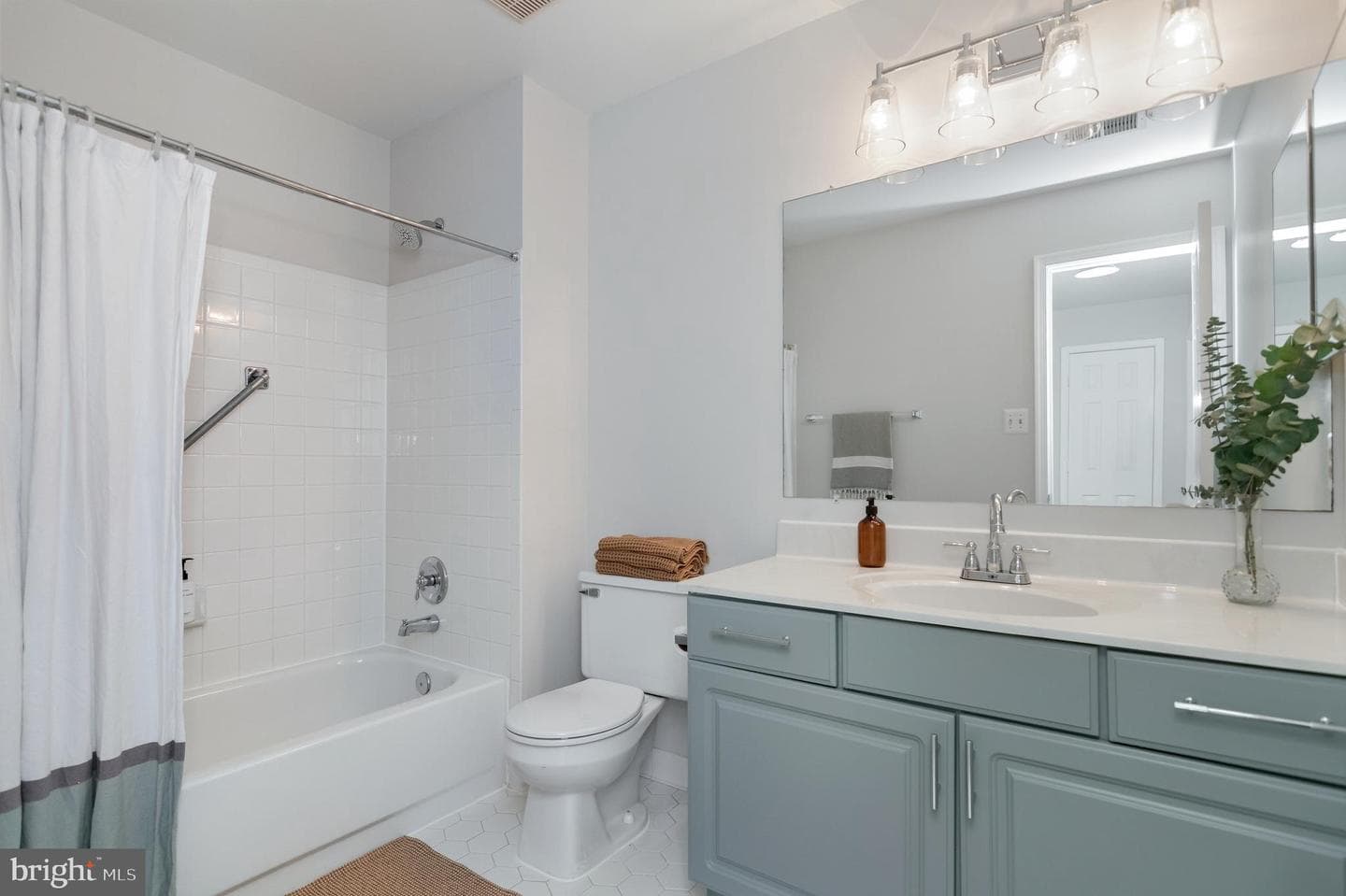 3916 Oak Street photo 36