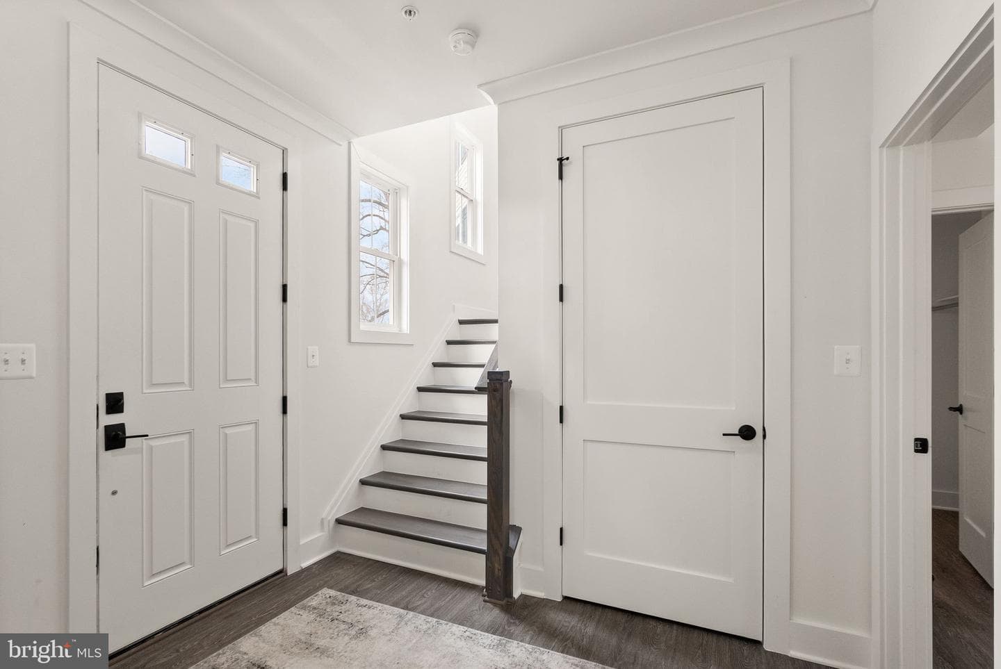 10634 Pocket Place photo 3