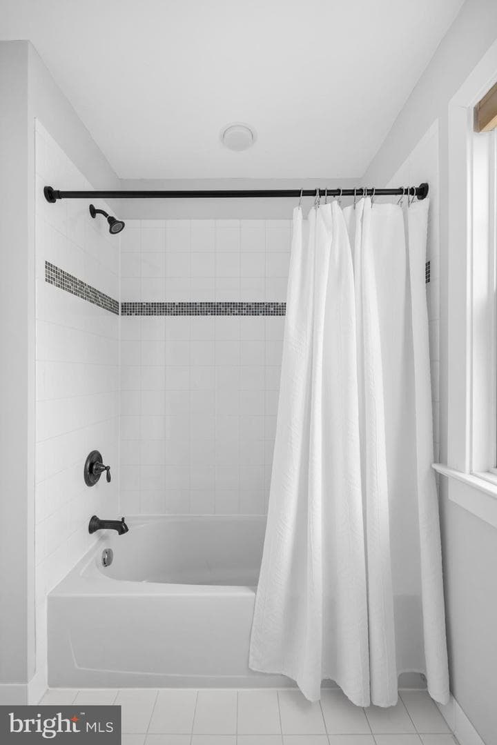 4027 Colonel Mendez Way photo 59
