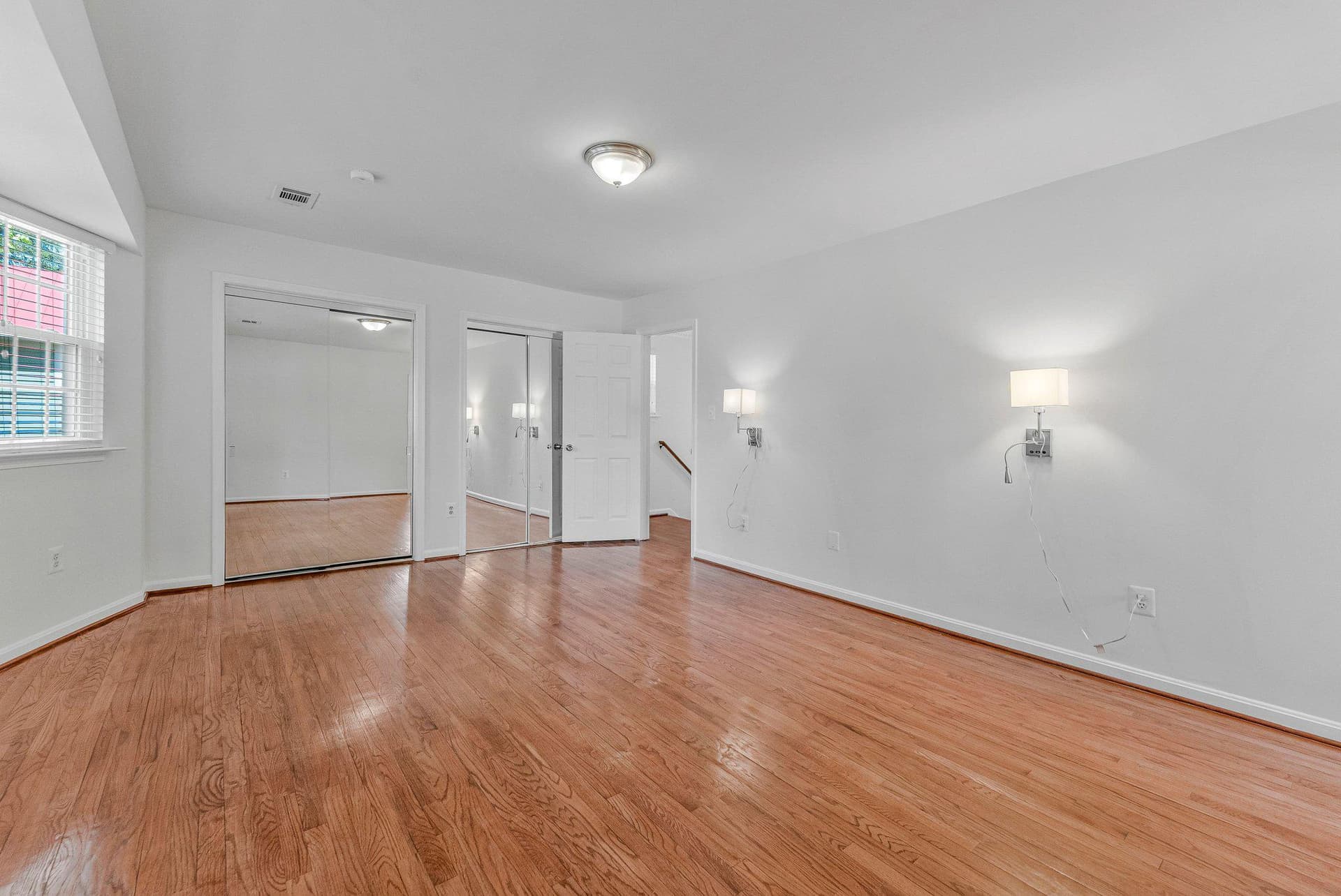3683 Blenheim Boulevard photo 30
