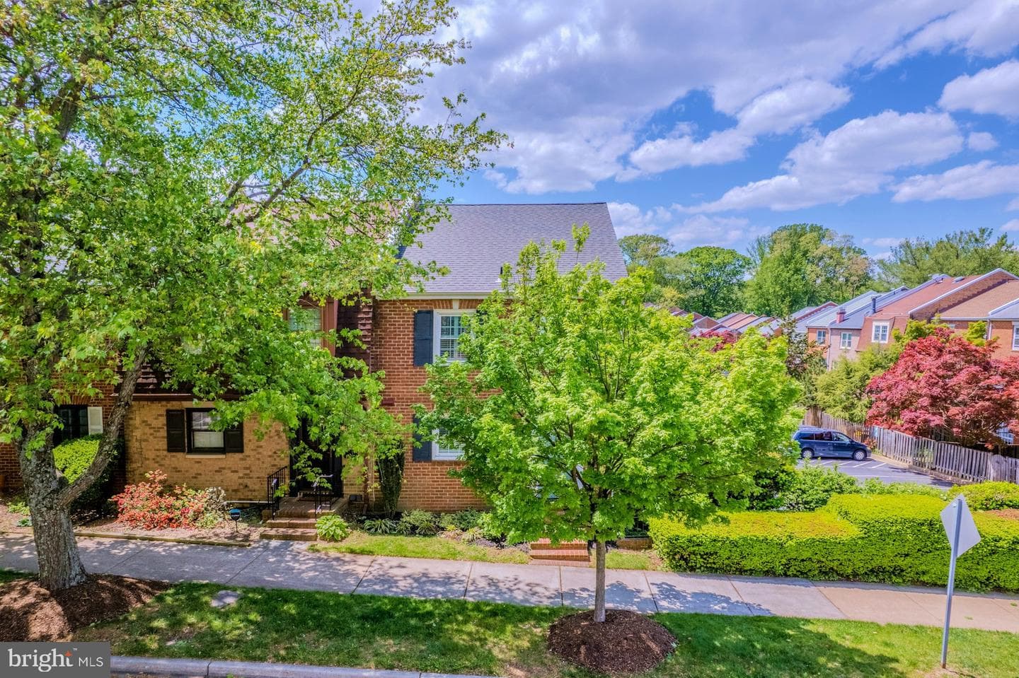 3886 University Drive photo 44