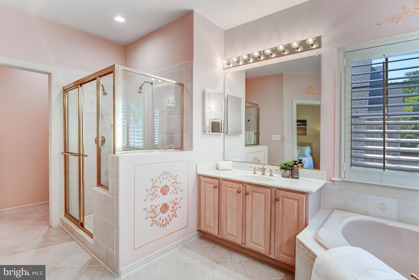 3842 Farrcroft Green photo 47