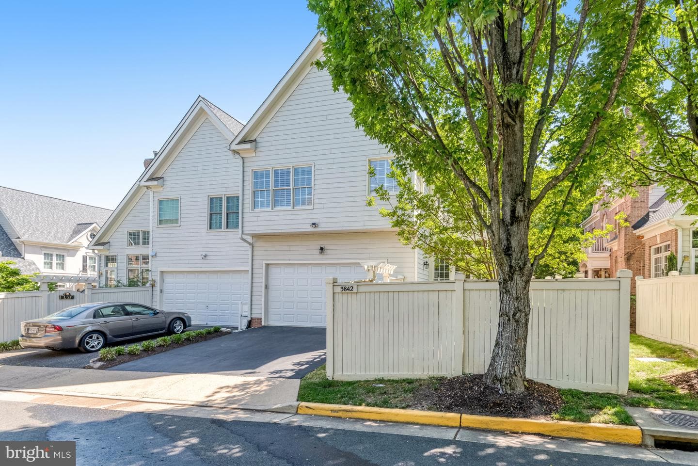 3842 Farrcroft Green photo 62