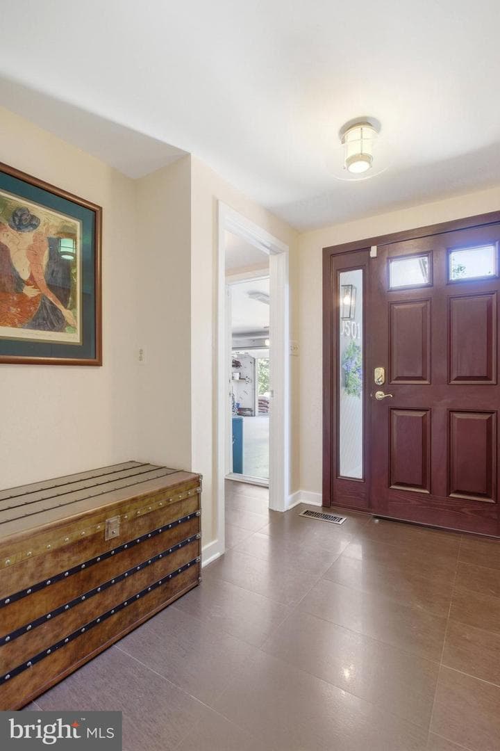 10501 Oak Place Court photo 5