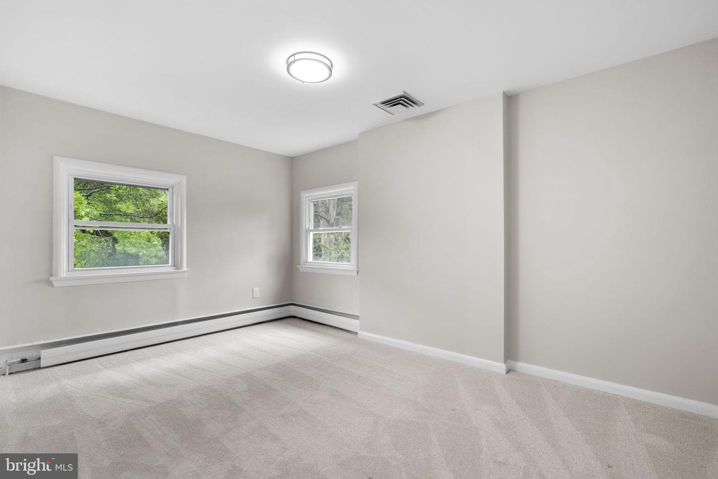 10242 Stratford Avenue photo 31