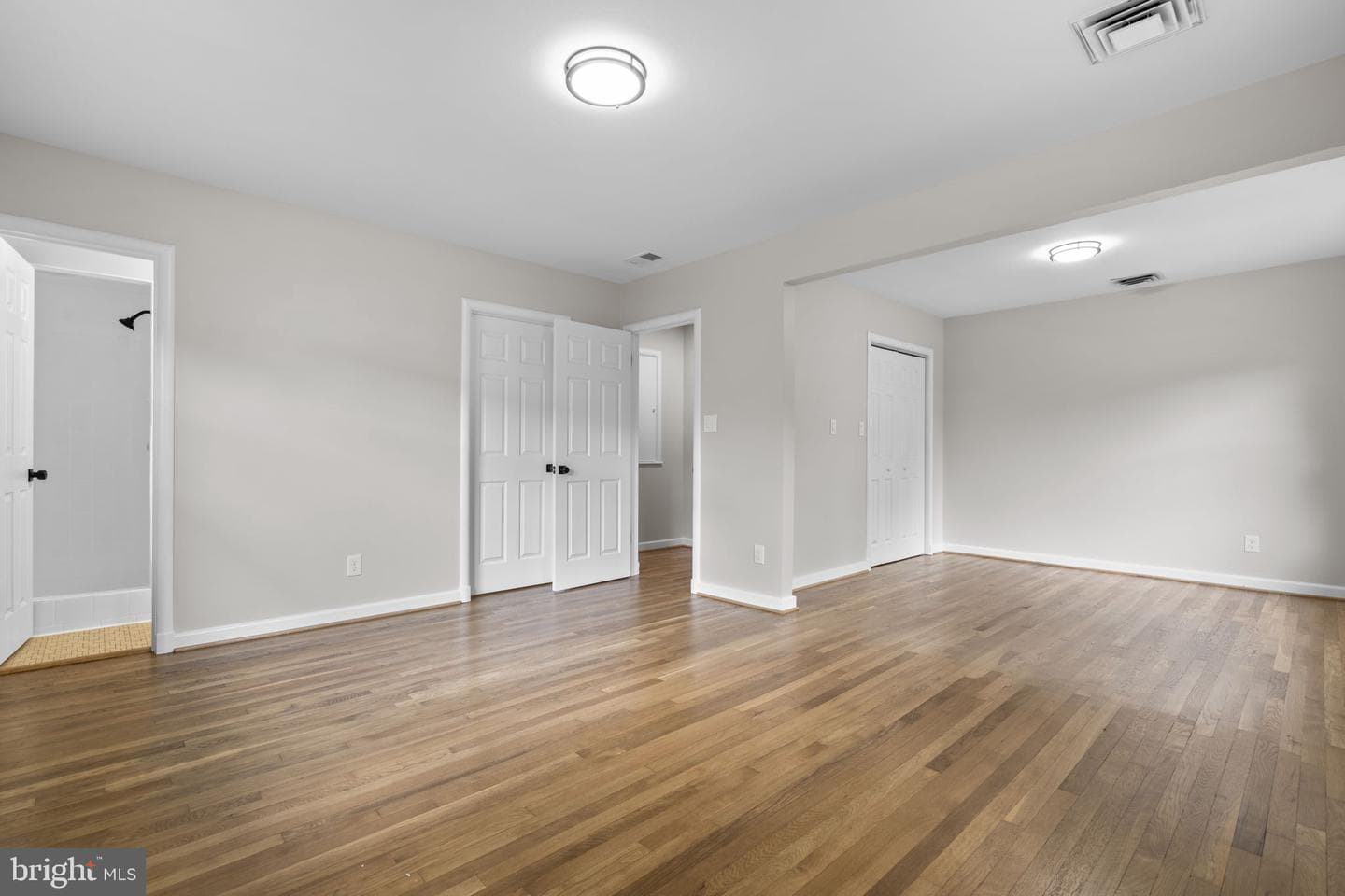 10242 Stratford Avenue photo 41