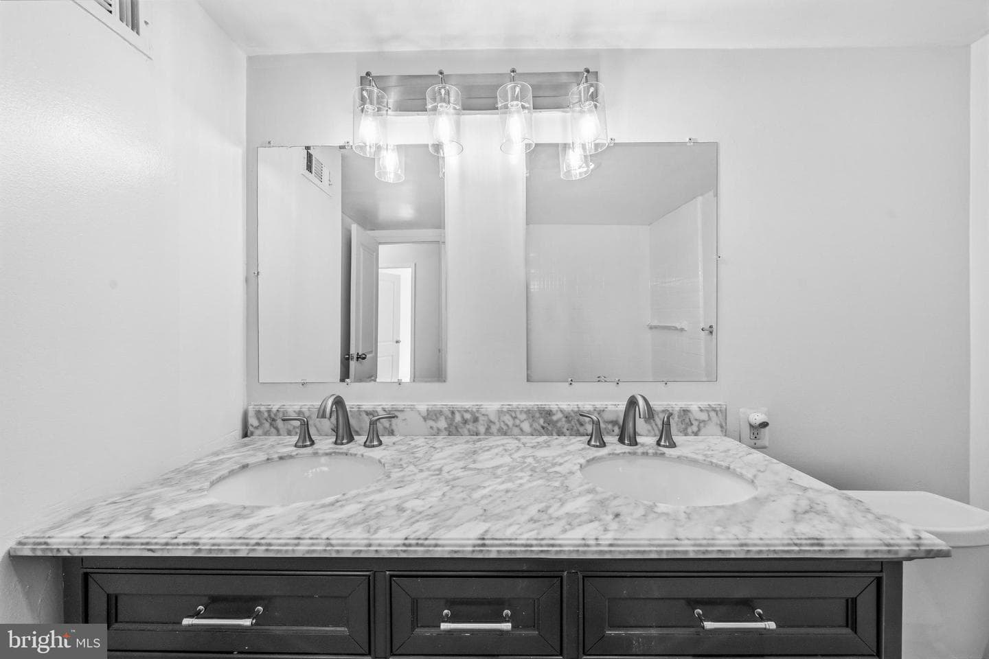 10570 Main Street #218 photo 21