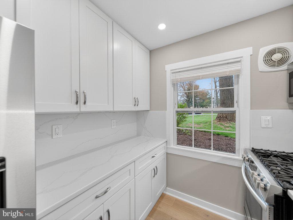 9489 Fairfax Boulevard #101 photo 10