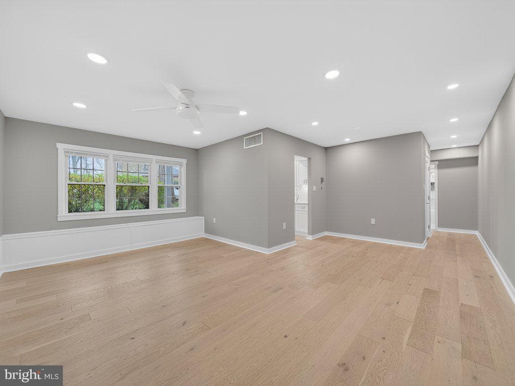 9489 Fairfax Boulevard #101 photo 3