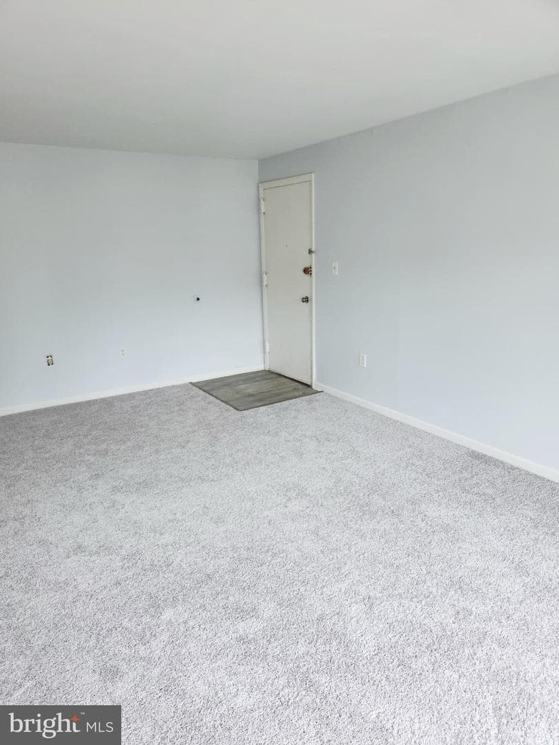 9471 Fairfax Boulevard #201 photo 7