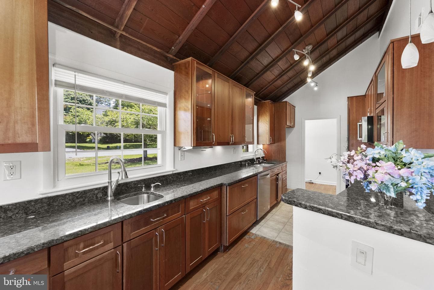 4114 Orchard Drive photo 13