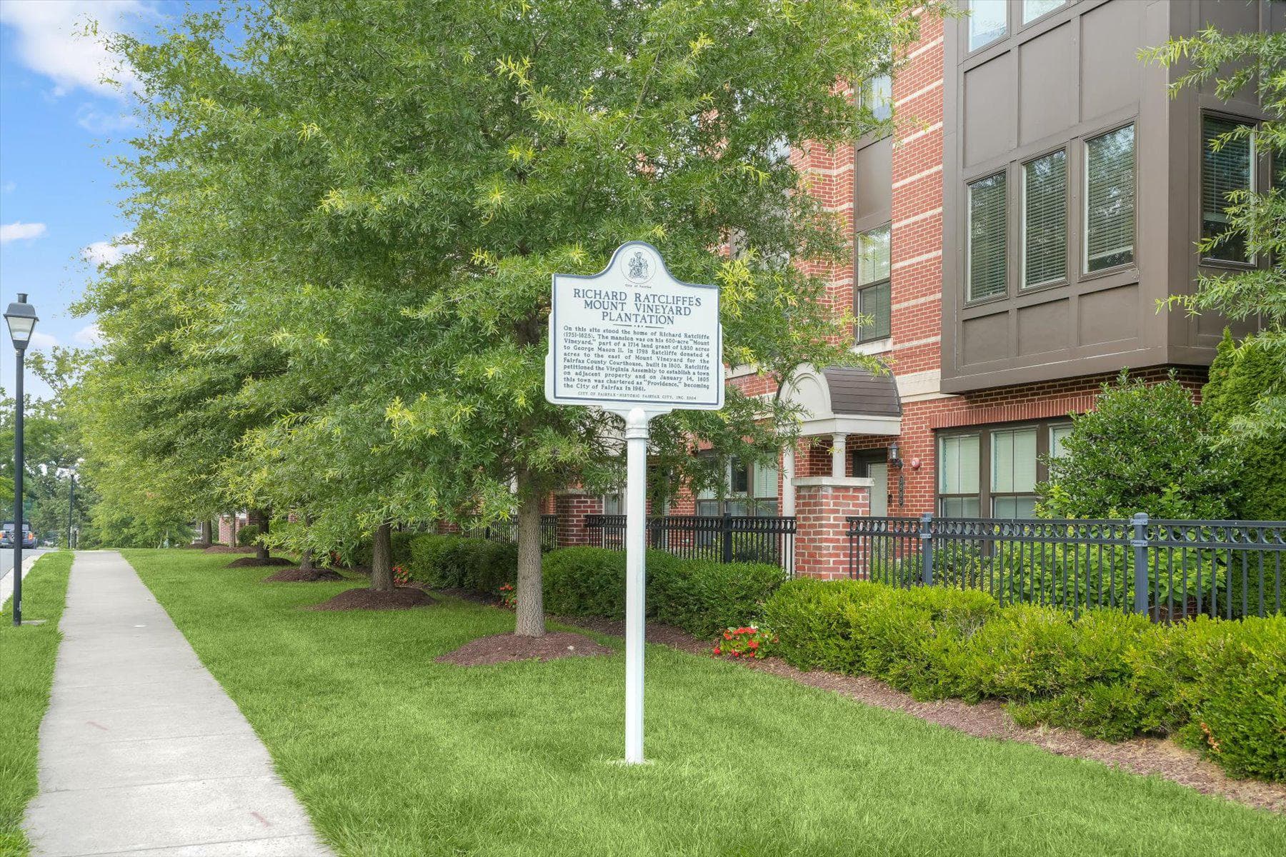 3985 Norton Place #101 photo 44