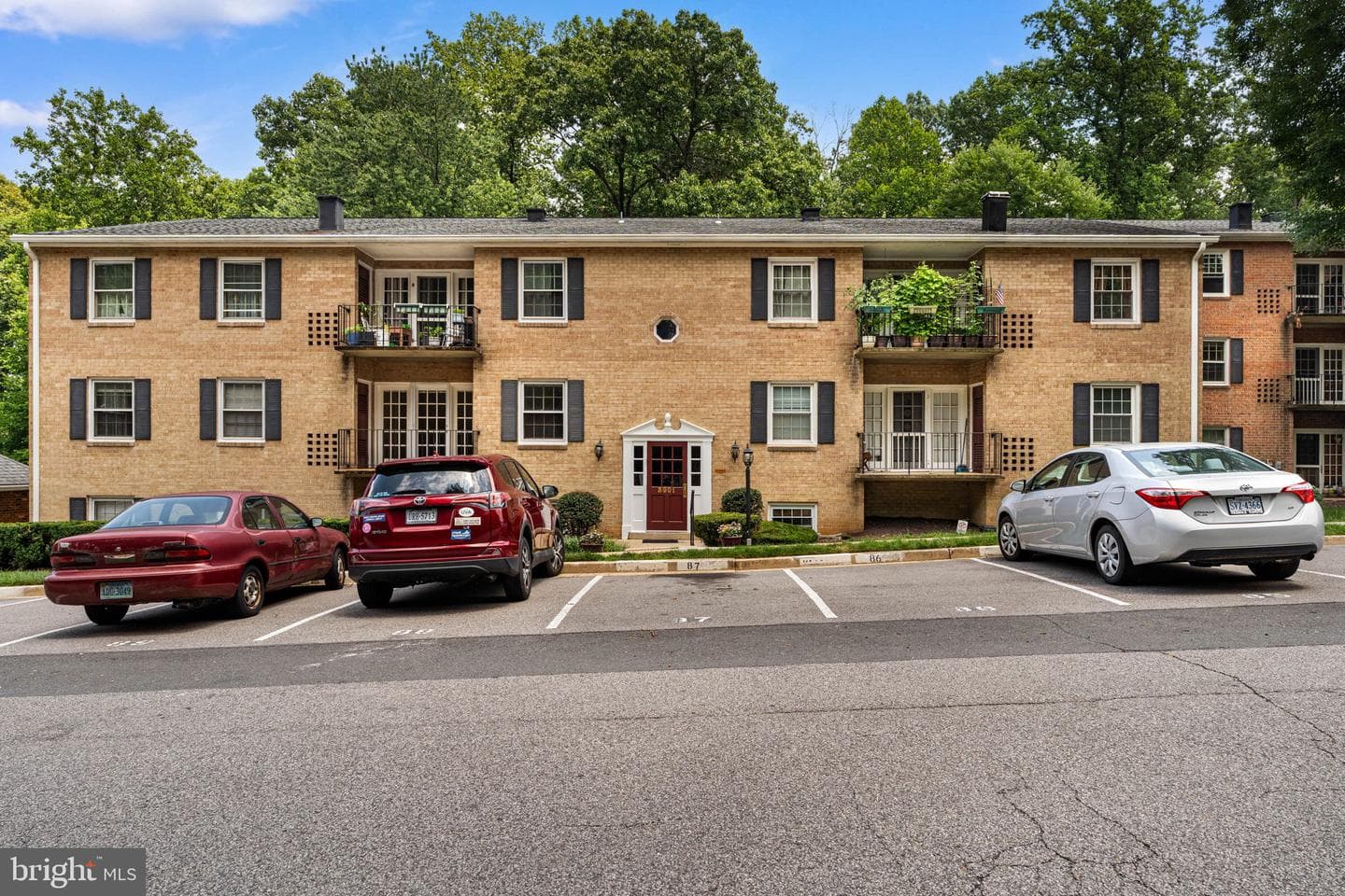 3901 Lyndhurst Dr # 201 photo 3